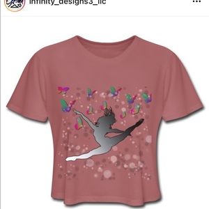 Freedom design t-shirt available in different colors and different sizes